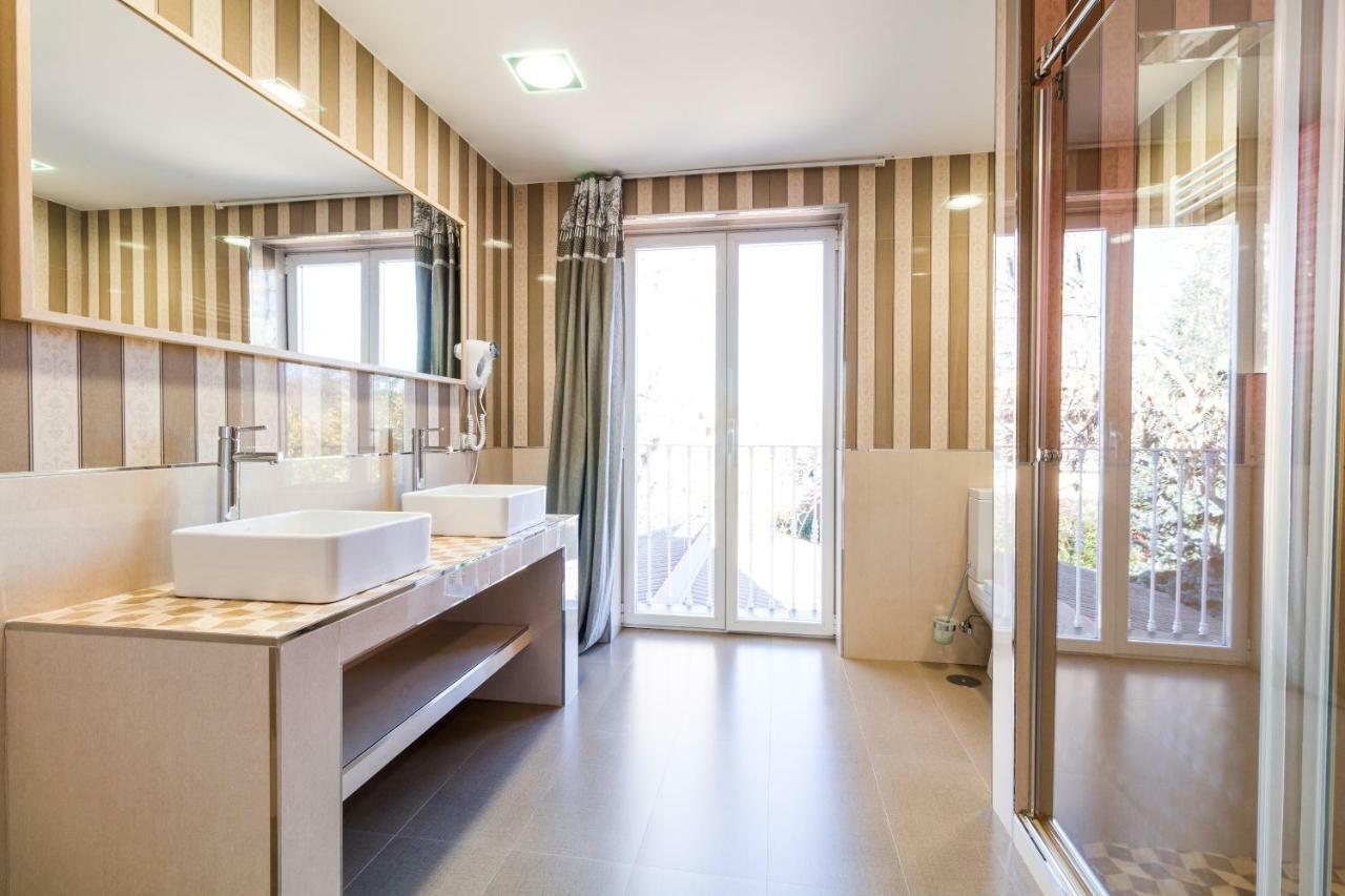 B&B Concha Becerril de la Sierra Ngoại thất bức ảnh