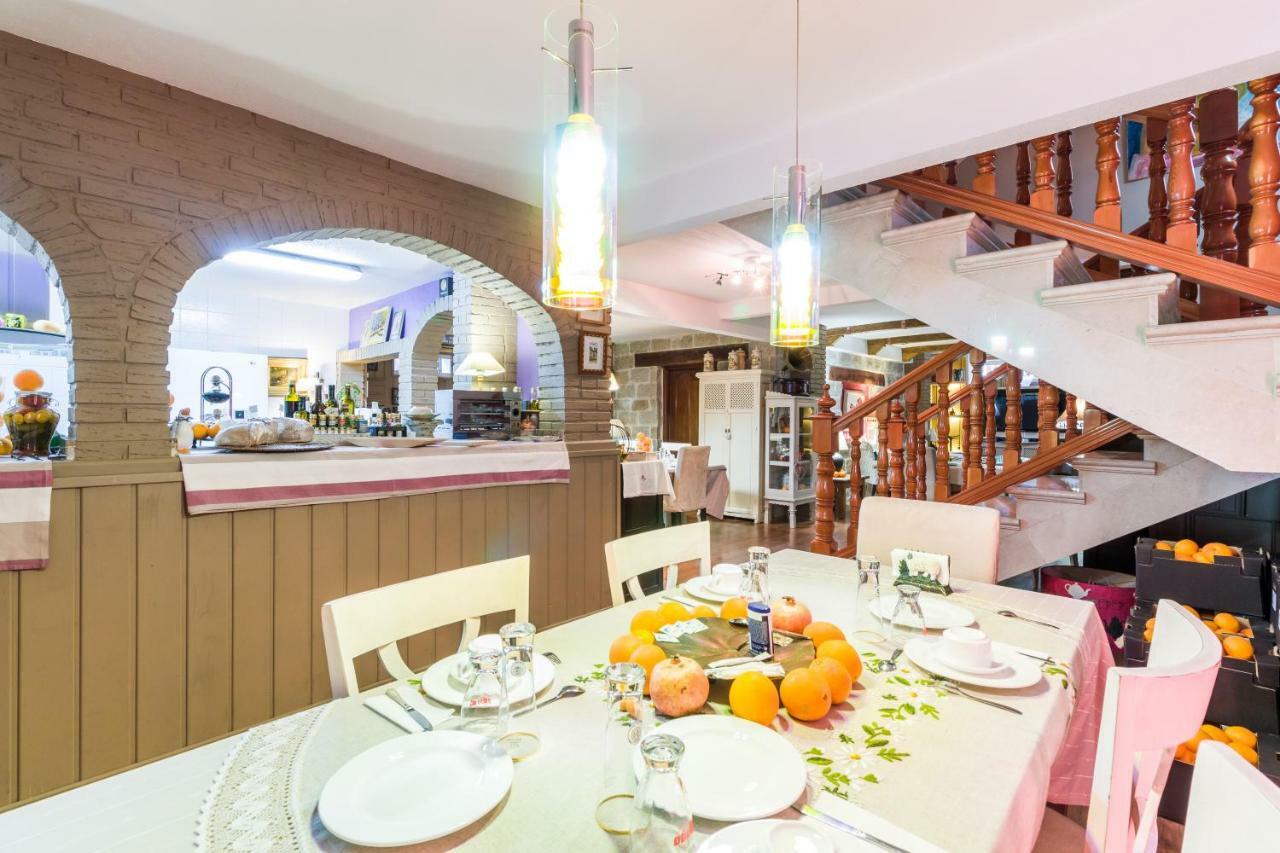 B&B Concha Becerril de la Sierra Ngoại thất bức ảnh
